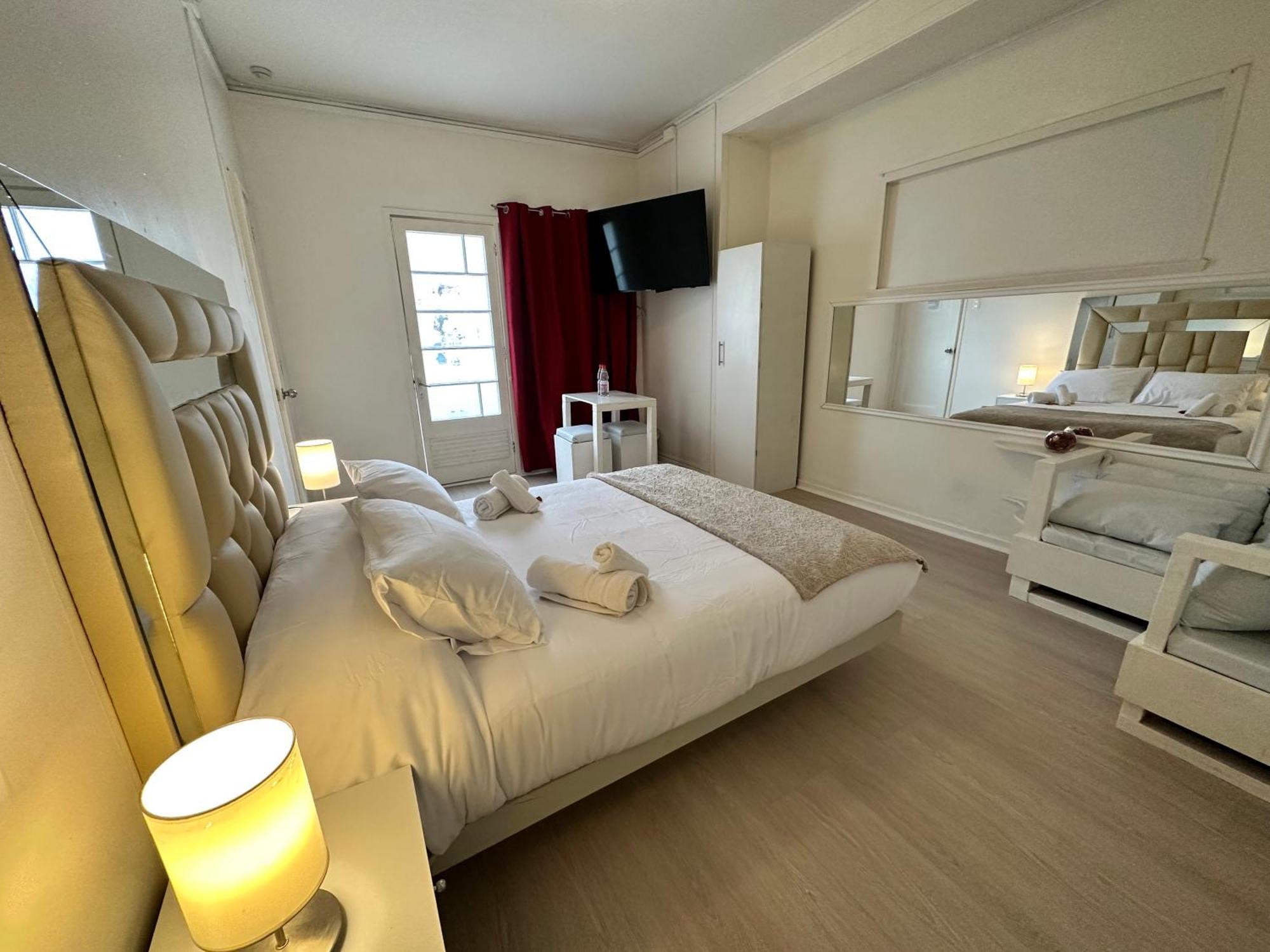 New York Suites วิญาเดลมาร์ ภายนอก รูปภาพ