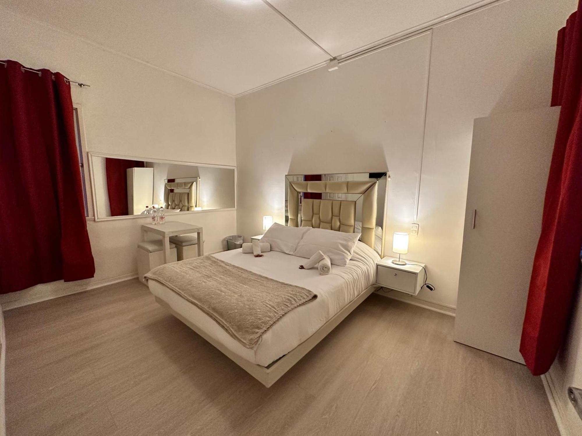 New York Suites วิญาเดลมาร์ ภายนอก รูปภาพ