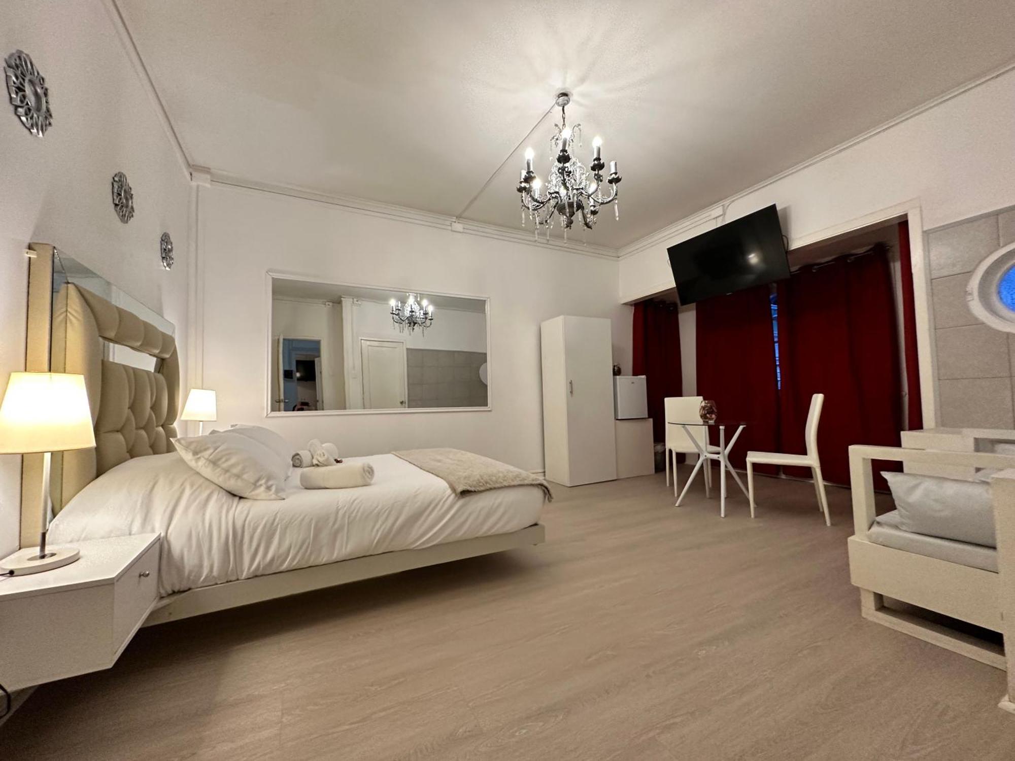 New York Suites วิญาเดลมาร์ ภายนอก รูปภาพ